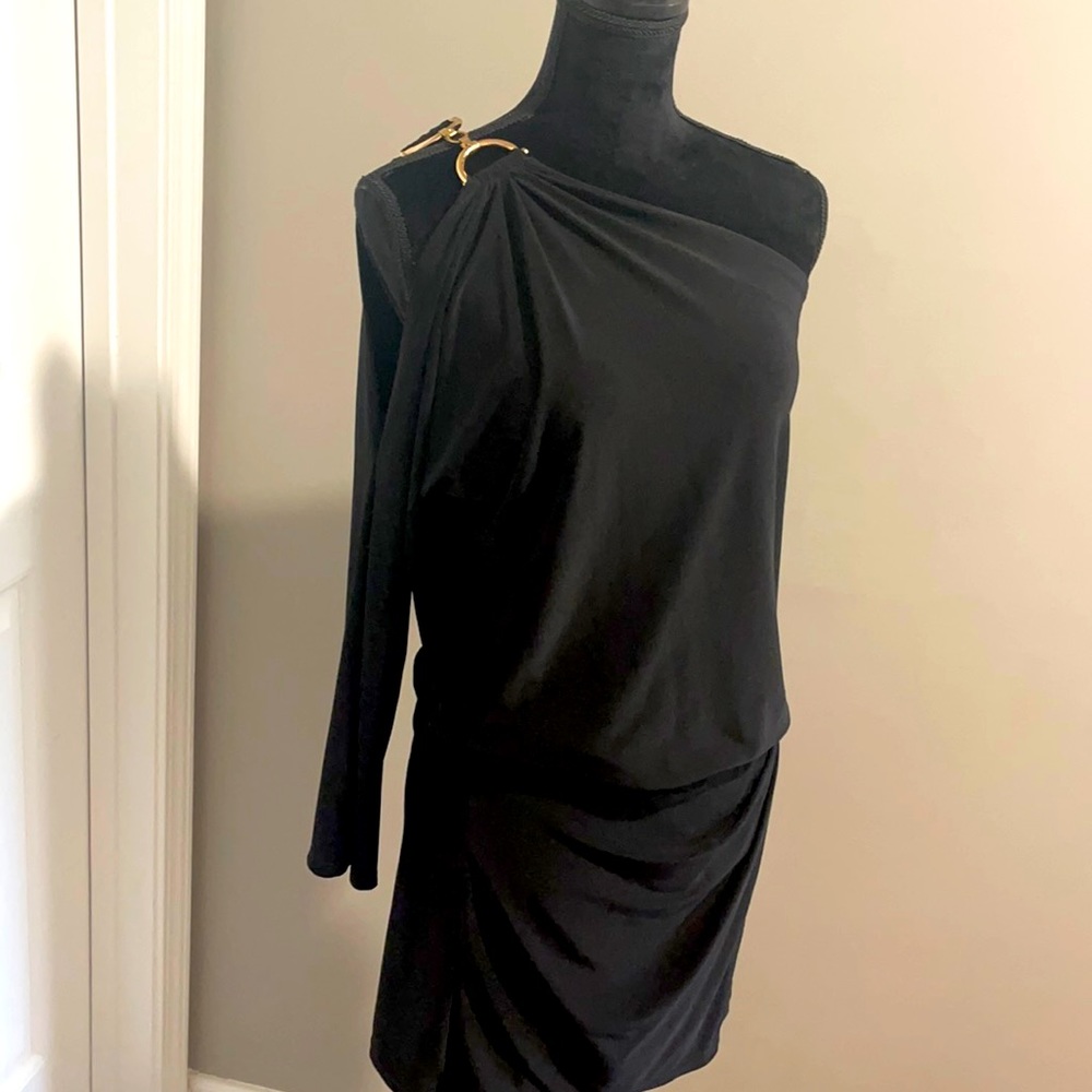 Beautiful Black one shoulder dress from Cache - XS